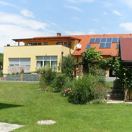 Gastehaus-fruhstuckspension Wollautz * Bad Radkersburg
